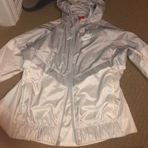 Nike white and grey windbreaker